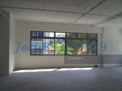 Solstice Business Center (D19), Factory #183326692